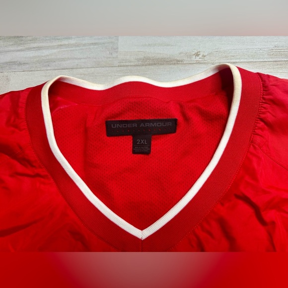 Under Armour Red White VNeck Lined Poly Windbreaker Pullover Drawstring Men 2XL - Picture 4 of 10